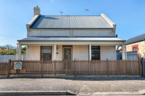 Captains Quarters Goolwa